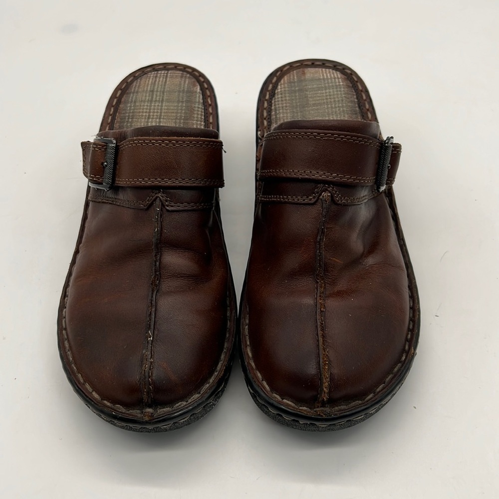 Eastland Brown Leather Clog  (Mae) with Top Strap and Buckle size  8